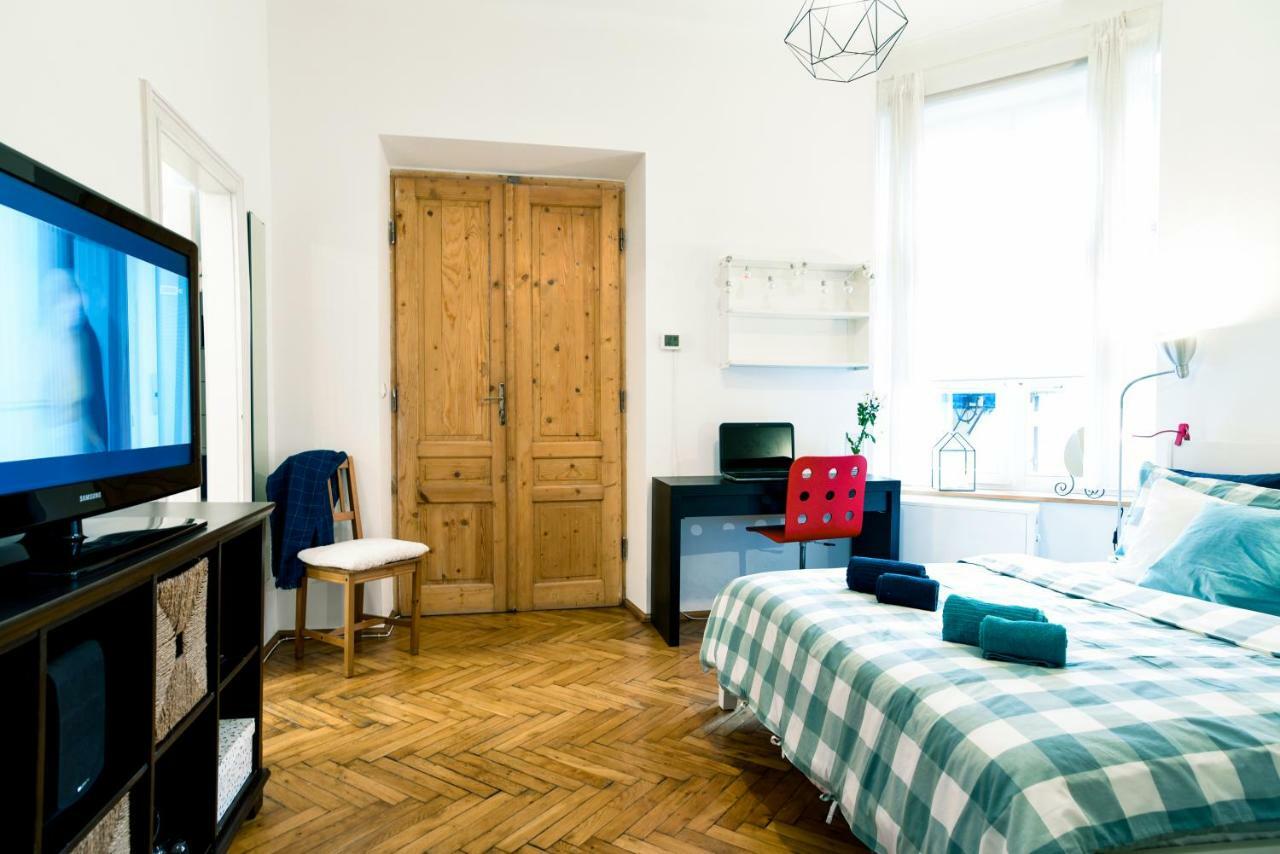 Large And Cozy Apartment 60 M2, Cracow Old Town 크라쿠프 외부 사진